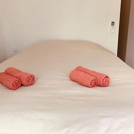 Le De Menfig Nyaraló